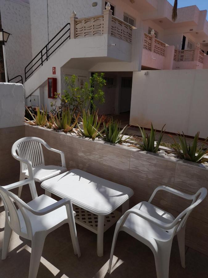 Elana Apartment With Free Wifi Costa Del Silencio Εξωτερικό φωτογραφία